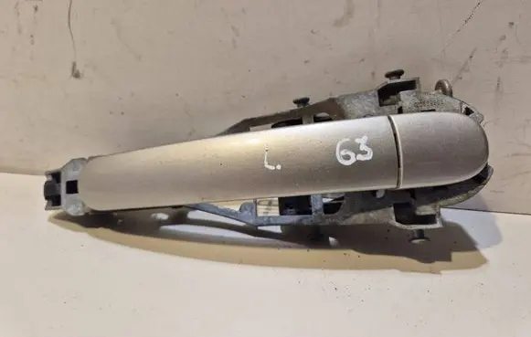 Skoda Octavia Mk2 (1Z) Front door exterior handle 1K0837886 1Z0839886