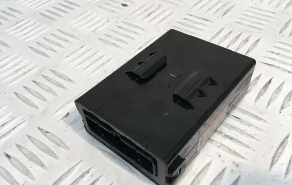 Toyota Yaris Air conditioning/heating control unit 8865052180
