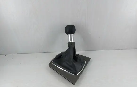 Audi A4 S4 B6 8E 8H Gear lever shifter trim leather/knob