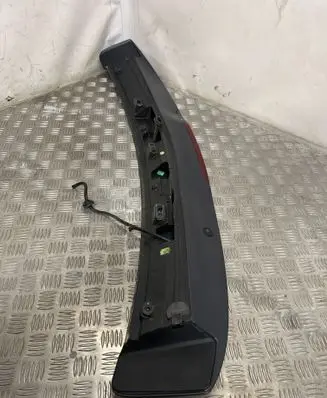 Ford Focus Tailgate/trunk spoiler 8M51A44210A