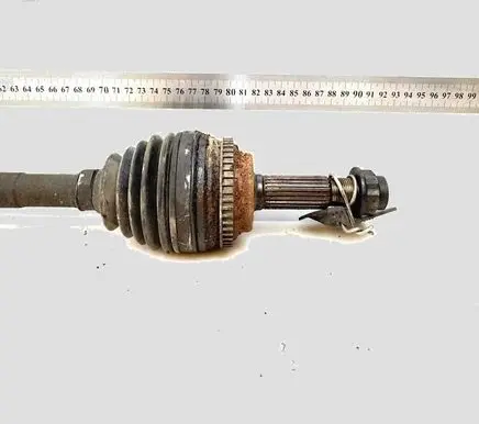 Toyota Yaris Front driveshaft