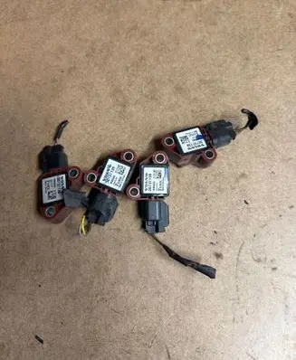 Volvo V50 Airbag deployment crash/impact sensor 30737138 8840A6
