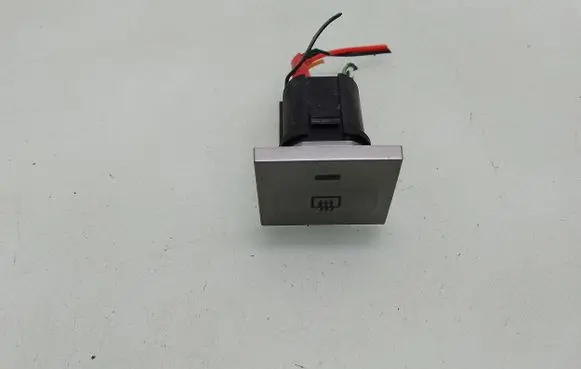 Ford Focus ST Windscreen/window heater switch 18C621AB