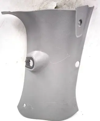 (D)pillar trim (top)
