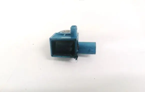 Volkswagen Jetta VI Airbag deployment crash/impact sensor 5k0959351a 5wk44270