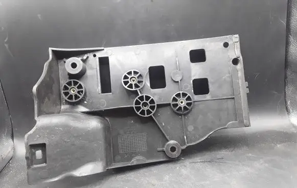 Land Rover Range Rover Sport L320 Battery tray DWM500021