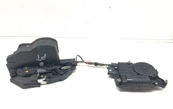 BMW 7 F01 F02 F03 F04 Rear door lock 7185688