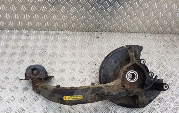 BMW X3 E83 Rear wheel hub