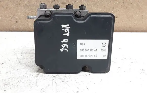 Skoda Fabia Mk2 (5J) ABS Pump 6R0907379AT 0265956073 6R0614517AK