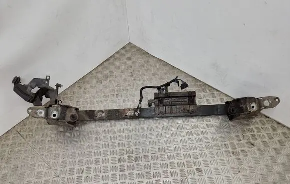 Renault Espace IV Bottom radiator support slam panel