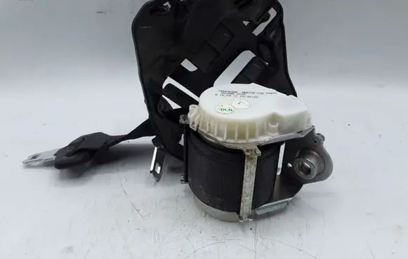 Opel Meriva B Middle seatbelt (rear) 34083026B 33035173