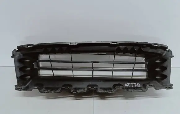 Ford Galaxy Intercooler air guide/duct channel LM2B-8312-AC AT778 HCPUA