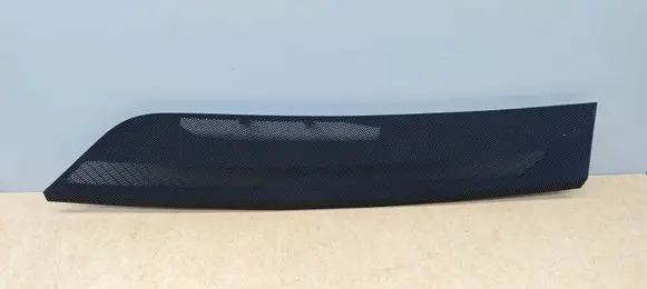 Mercedes-Benz C W204 Dashboard air vent grill cover trim A2046801707