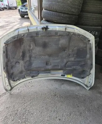 Volvo V70 Engine bonnet/hood 3536448