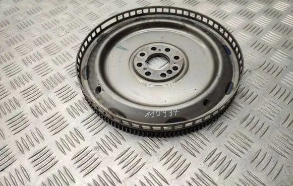 Mercedes-Benz Vito Viano W447 Flywheel 