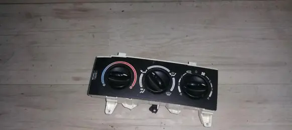 Renault Megane I Climate control unit 662370r 101853