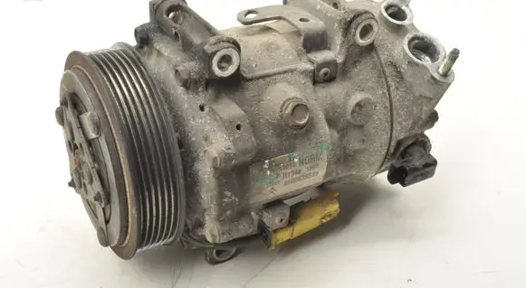 Peugeot 308 Air conditioning (A/C) compressor (pump) 9800839580