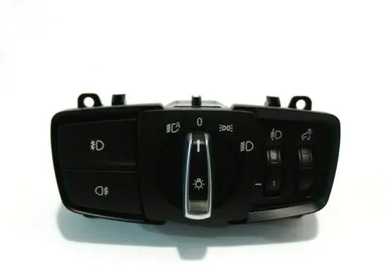 BMW 2 F45 Light switch 61316824890 6824890