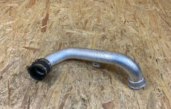 Mercedes-Benz GLC X253 C253 Intercooler hose/pipe A2760900837 Q004ZGS003