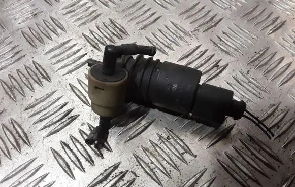 Audi A4 S4 B6 8E 8H Windscreen/windshield washer pump