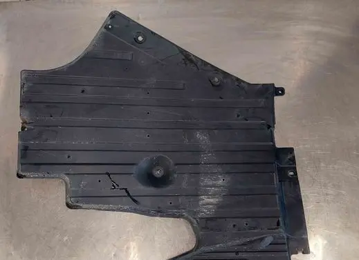 Ford Focus Other under body part JX6B9D183BB