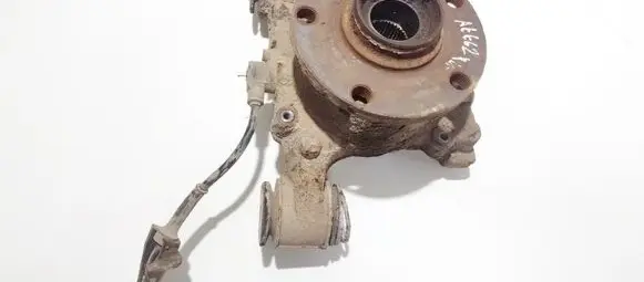 Audi A6 S6 C5 4B Rear wheel hub