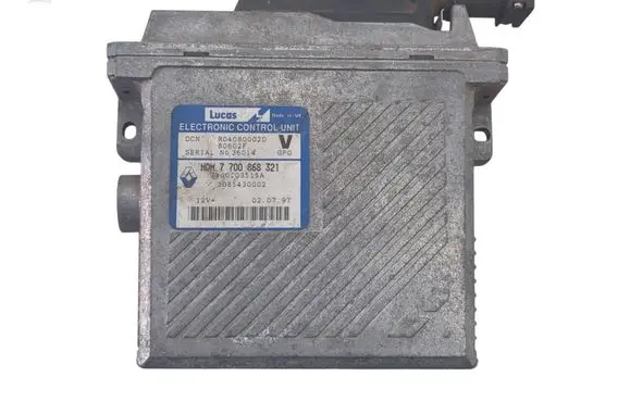 Volvo S40, V40 Engine control unit/module ECU 7700868321 7700103515A R04080002D