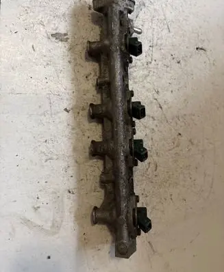 Renault Megane II Fuel main line pipe 857013