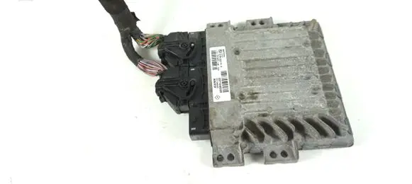 Renault Megane III Engine control unit/module ECU 237104833R 237104832R