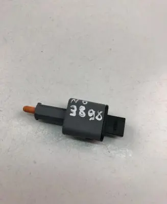 Volvo XC40 Brake pedal sensor switch 32212362
