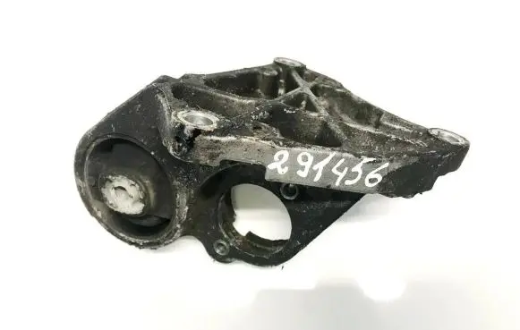 Peugeot 307 Engine mounting bracket