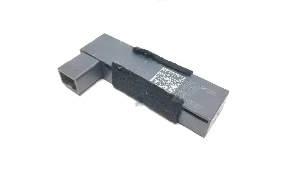 Fiat 500E Keyless system antenna 00521380340 28693667 032AA00337