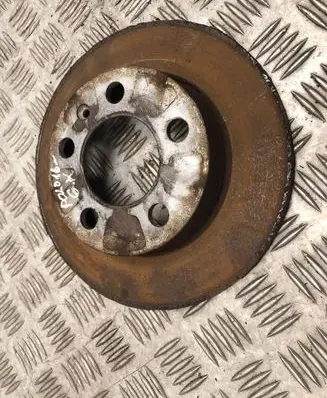 Volkswagen Polo V 6R Rear brake disc