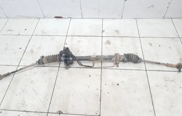 Volkswagen Golf III Steering rack 357422055 357423055