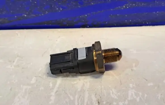 Lexus RX 450H Fuel level sensor 8945878010