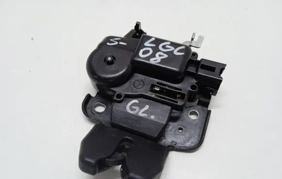 Subaru Legacy Tailgate/trunk/boot lock/catch/latch