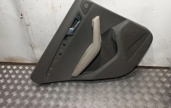 Audi Q5 SQ5 Rear door card panel trim 8R0867305