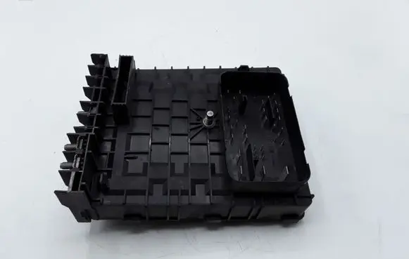 Audi A3 S3 8P Fuse module 1K0937125A 017183071 01718130
