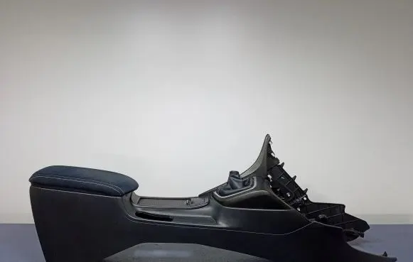 Honda Civic IX Center console