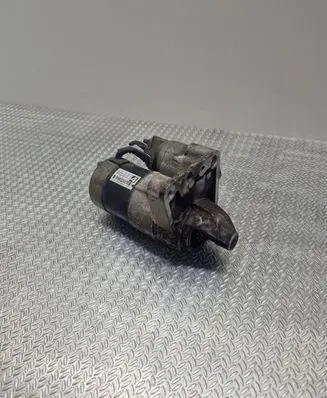 Citroen C3 Picasso Starter motor M000T93581 9688268580