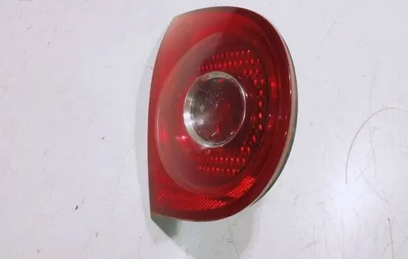 Volkswagen Golf V Tailgate rear/tail lights 1K6945093E 00039350 028500921A
