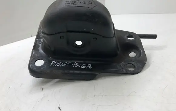 Volkswagen PASSAT B8 Other rear suspension part 1K0505130L 1K0501476