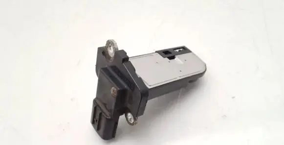 Toyota Verso Mass air flow meter 2220426010 AFH70M3129
