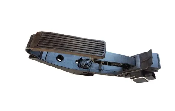 Mercedes-Benz S W221 Accelerator throttle pedal A2203000104 A2113010001
