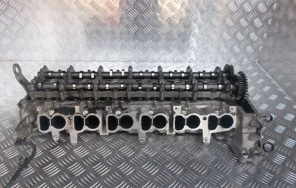 BMW X3 G01 Engine head 857112103