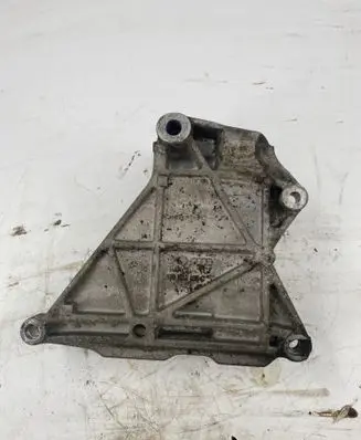 Volkswagen Transporter - Caravelle T5 Generator/alternator bracket 070903143C