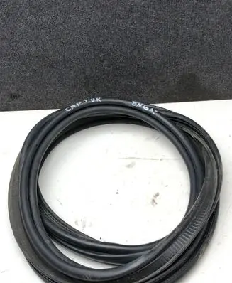 Renault Captur Trunk rubber seal (body) 