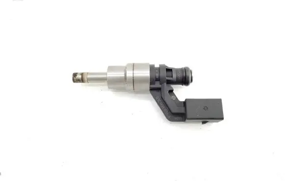 Volkswagen Golf V Fuel injector 03C906036A 0261500016