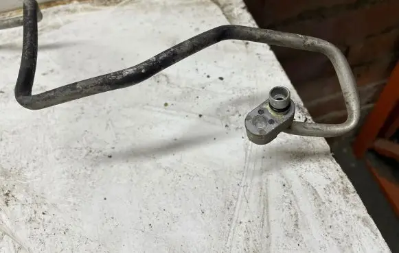 Subaru Forester SH Air conditioning (A/C) pipe/hose
