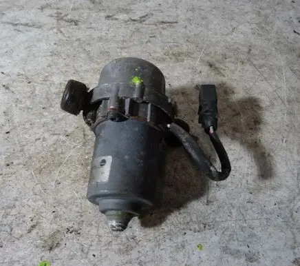 Volkswagen Phaeton Master brake cylinder 8E0927317